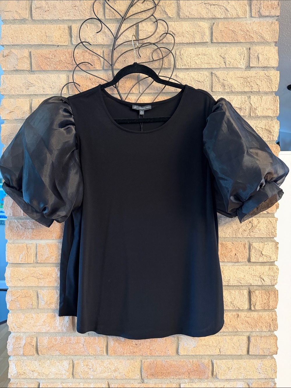 Adrianna Papell Black Puff-Sleeve Blouse